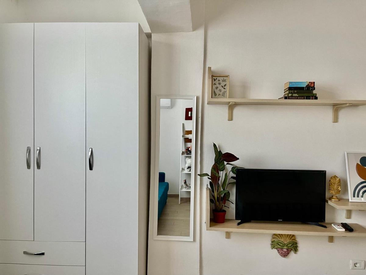 Lola'S Apartment Durres Ngoại thất bức ảnh